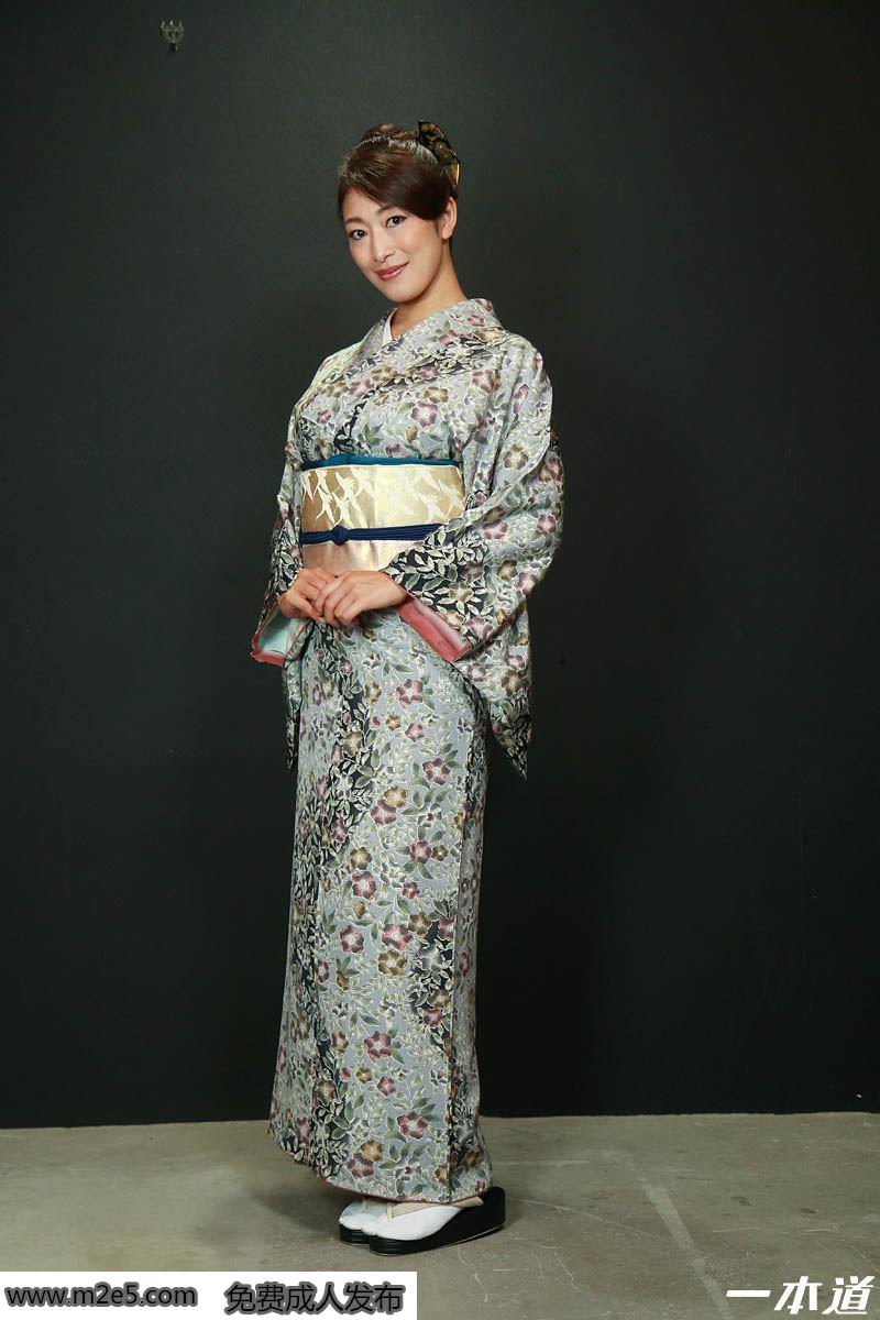 昭和40路3大熟女激烈群交场面壮观【30p】