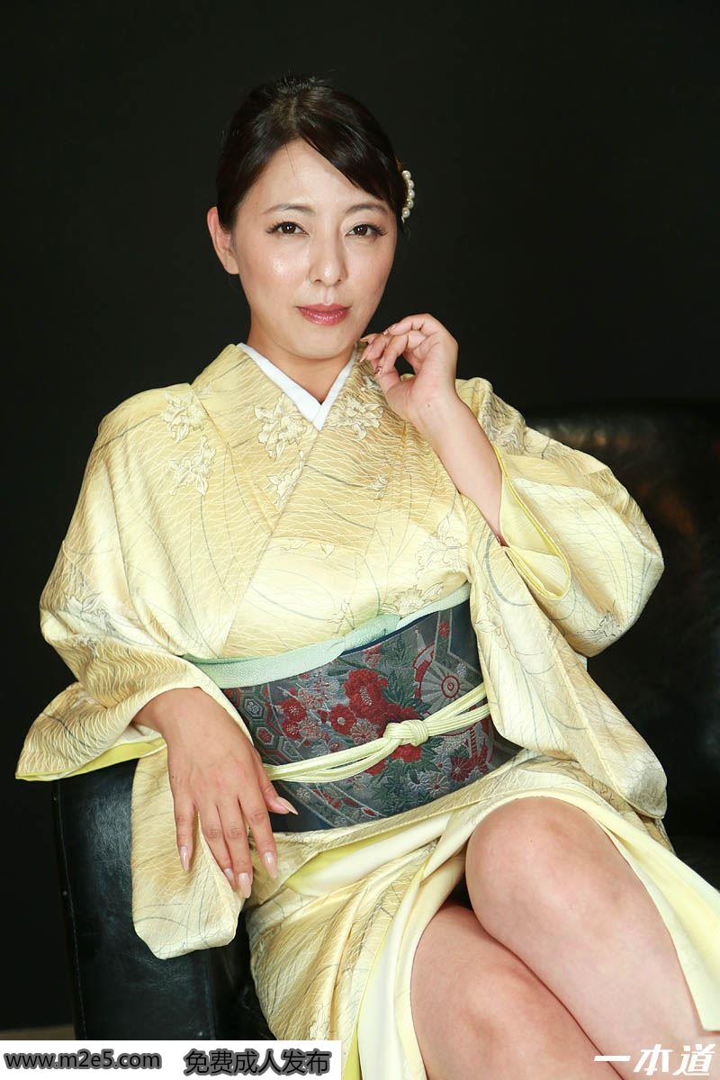 昭和40路3大熟女激烈群交场面壮观【30p】